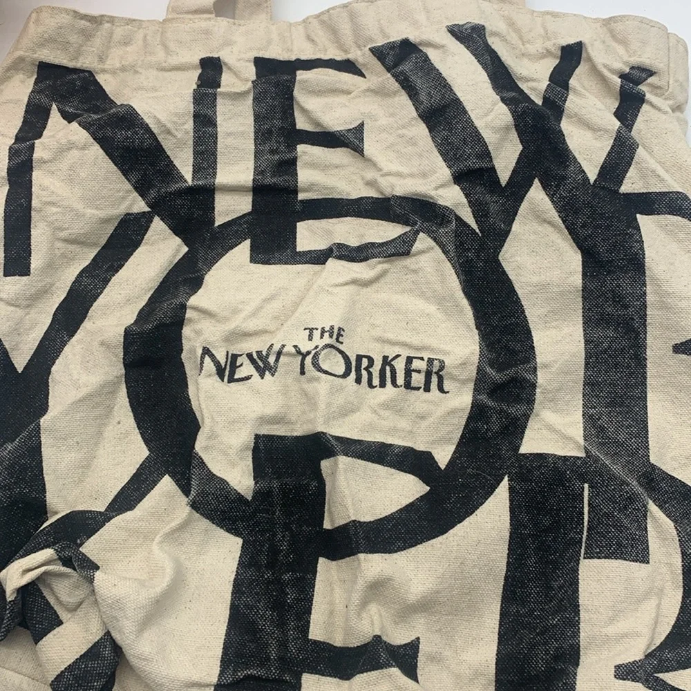 The New Yorker Metro Canvas Tote TOT7551 - Picture 3 of 7